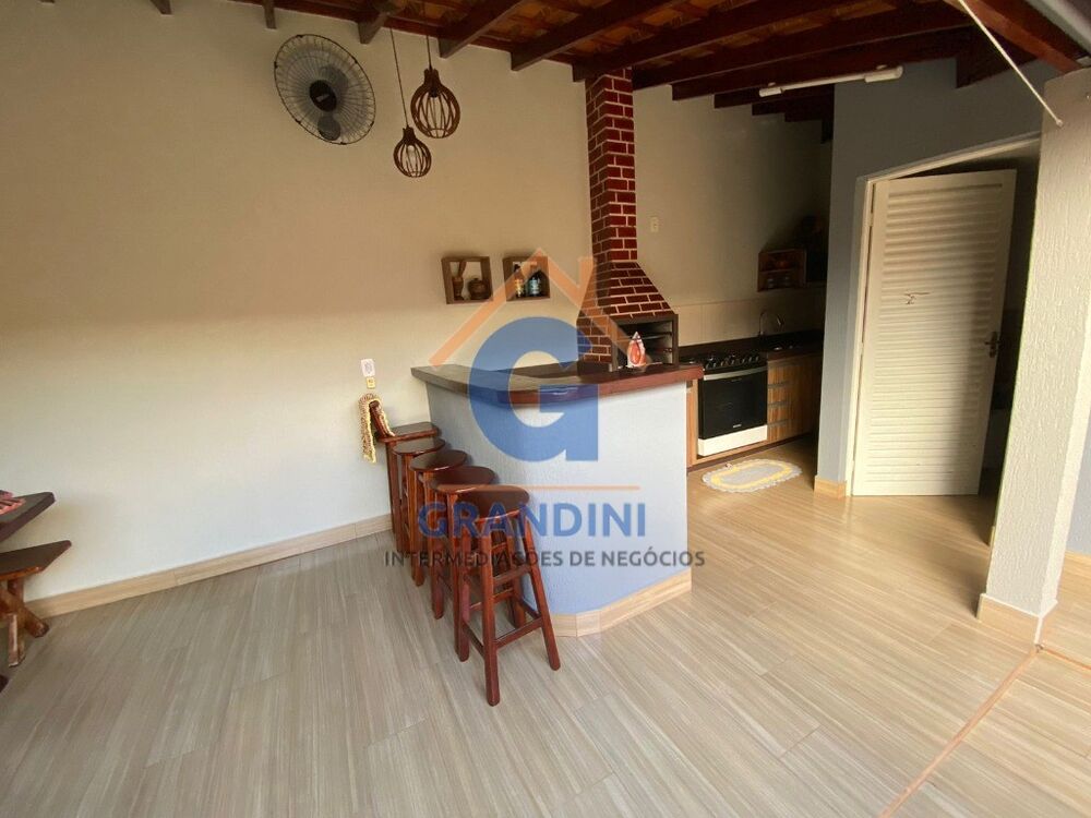 Casa, 2 quartos, 175 m² - Foto 2