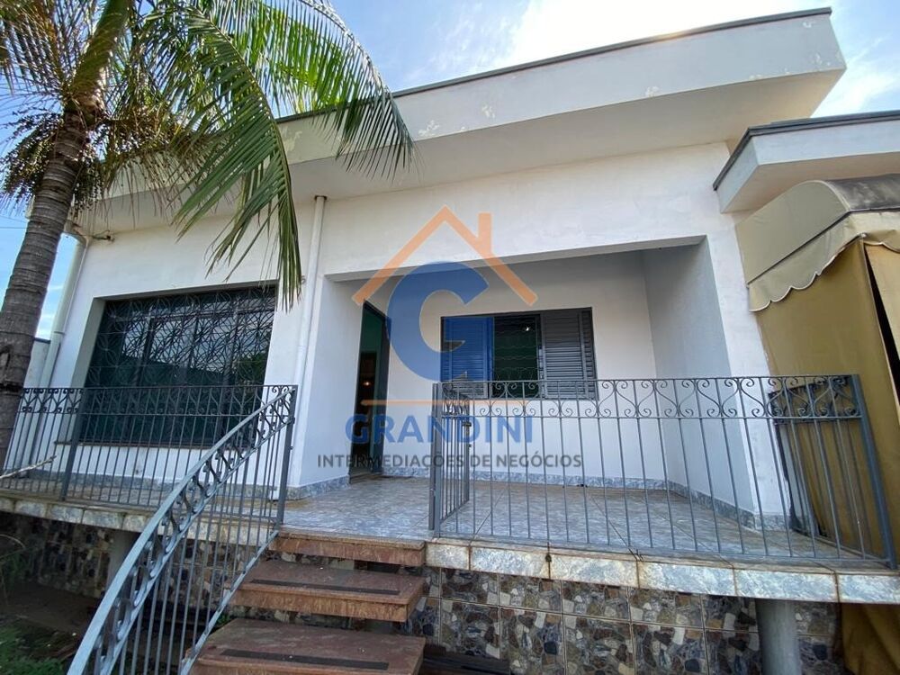 Casa, 3 quartos, 250 m² - Foto 1