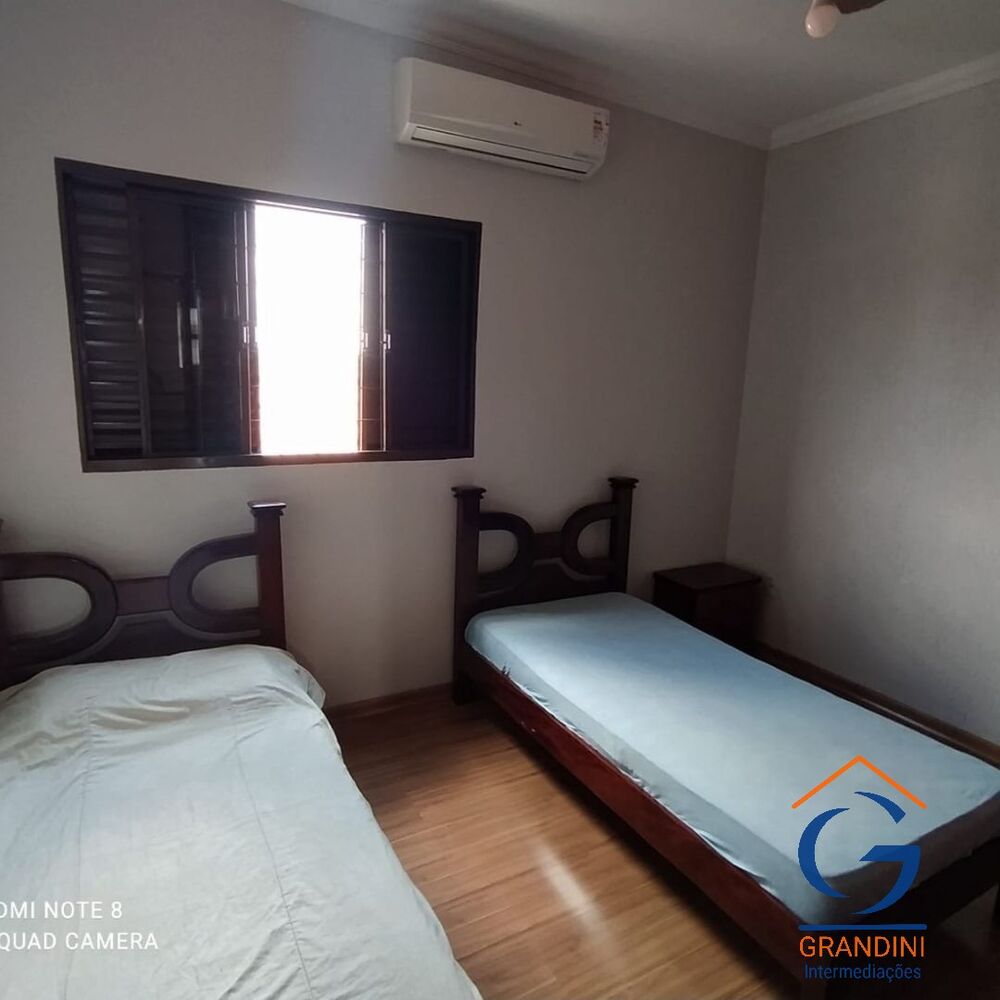 Casa, 4 quartos, 300 m² - Foto 3