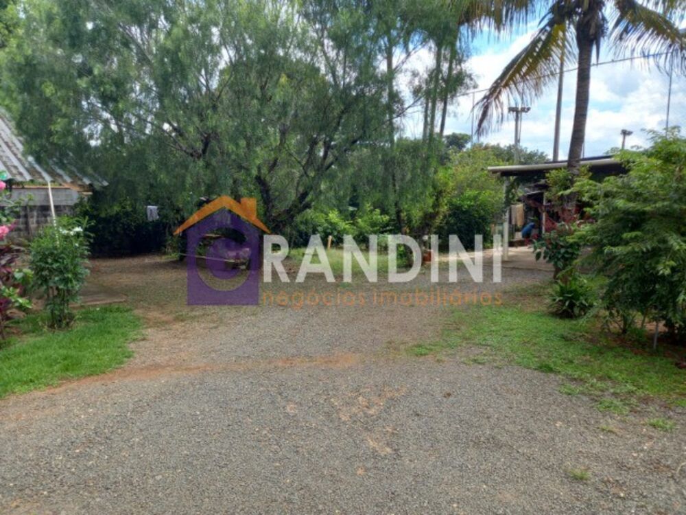 Casa à venda com 4 quartos, 2000m² - Foto 3