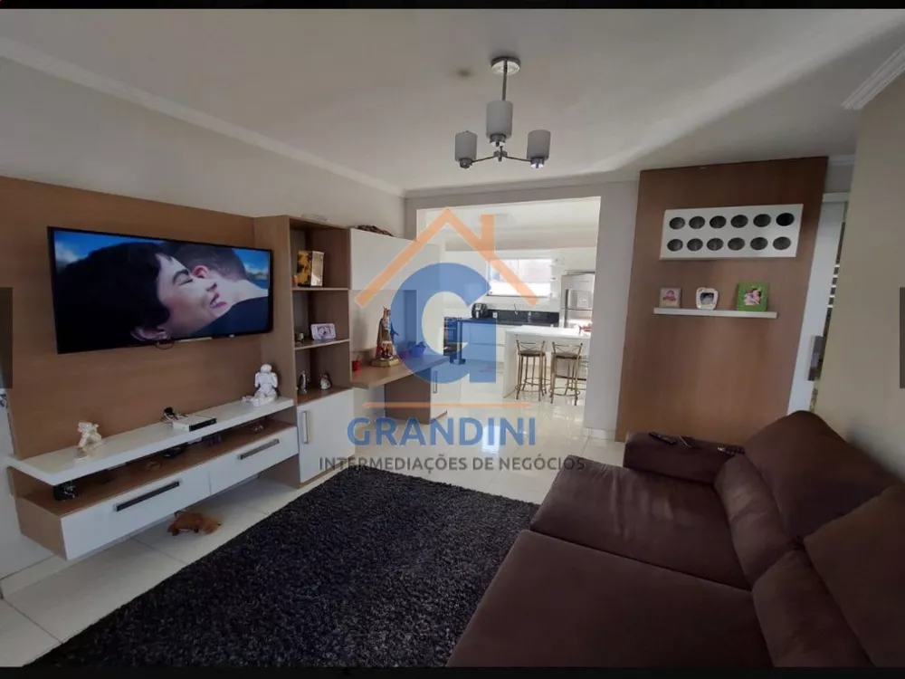 Apartamento, 2 quartos, 64 m² - Foto 1