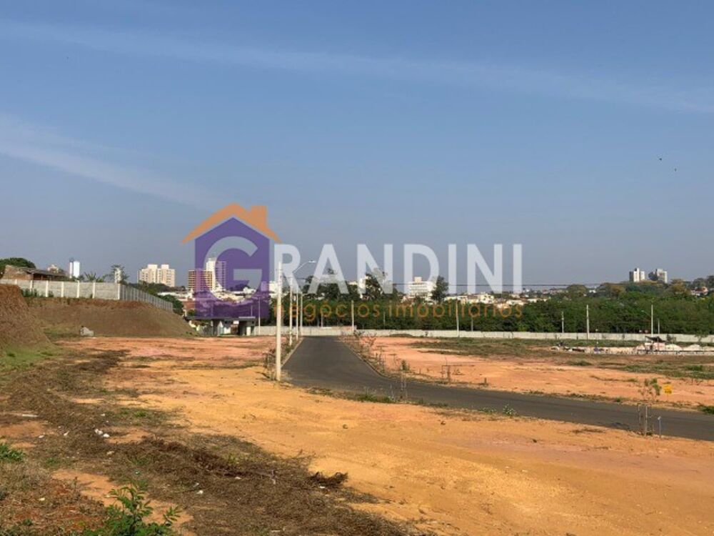 Loteamento e Condomínio, 577 m² - Foto 3