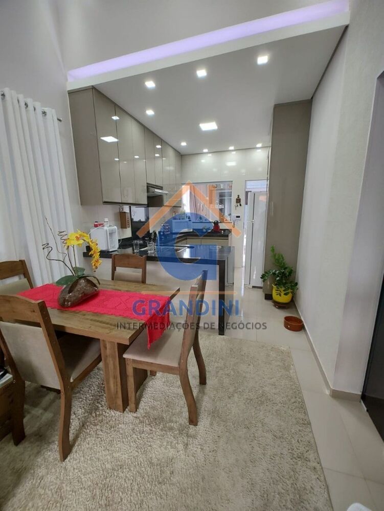 Casa, 2 quartos, 200 m² - Foto 2