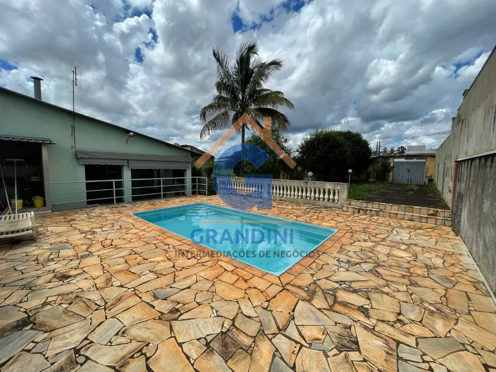 Casa, 1 quarto, 600 m² - Foto 1
