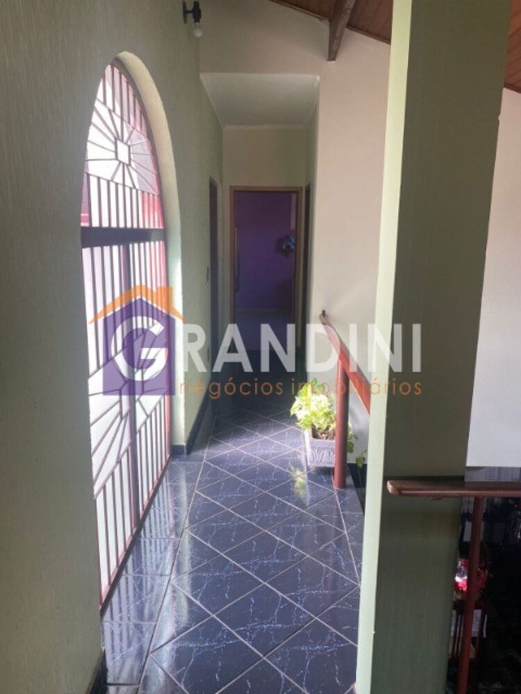 Casa, 3 quartos, 315 m² - Foto 4