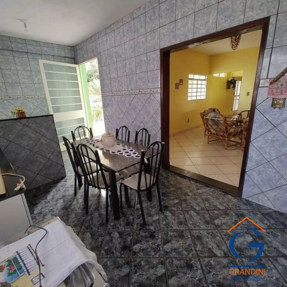 Chácara à venda com 3 quartos, 600m² - Foto 8