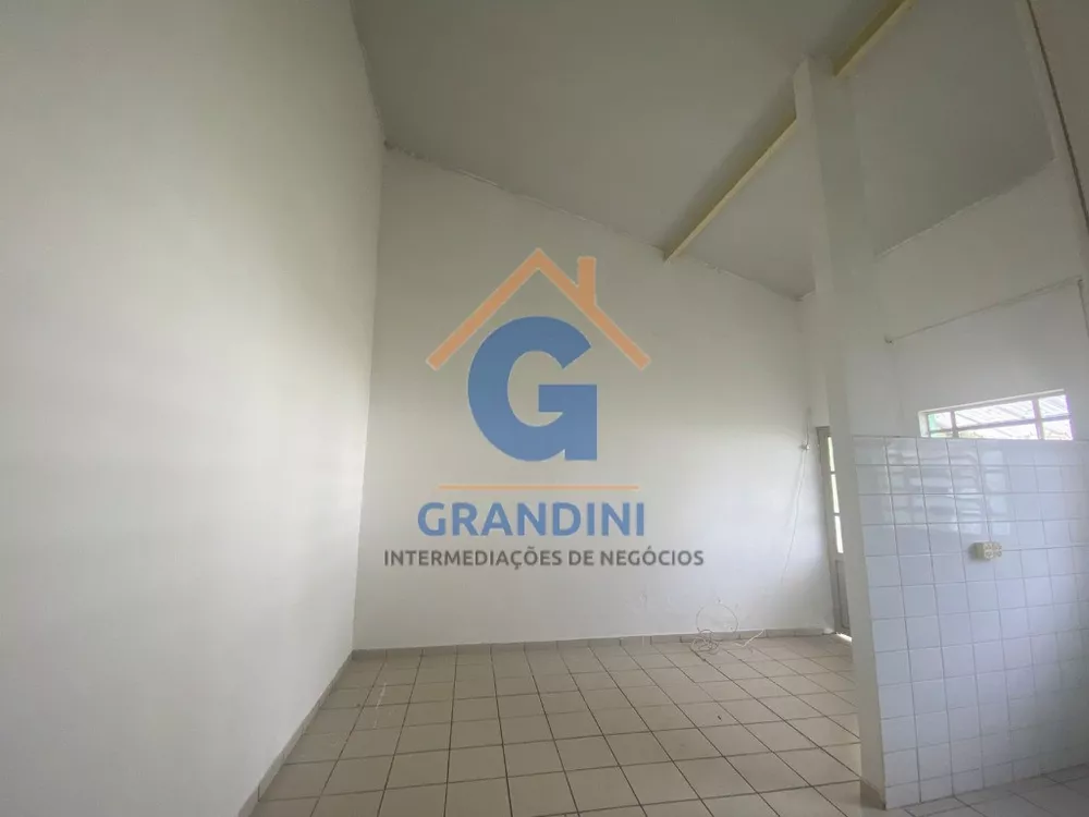 Casa, 2 quartos, 300 m² - Foto 4