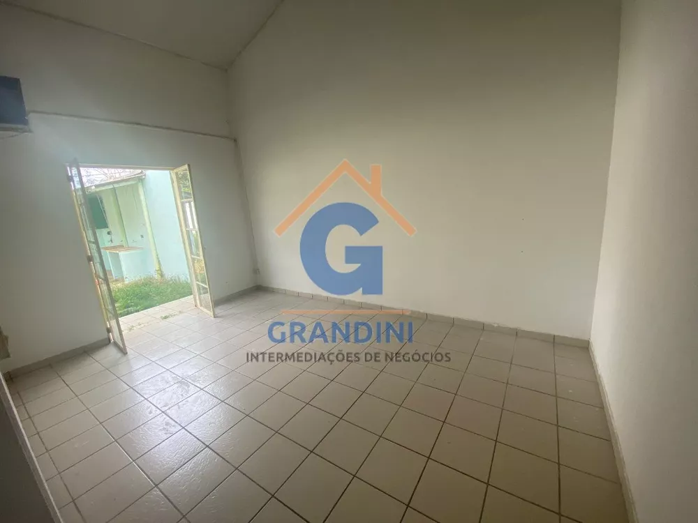 Casa, 2 quartos, 300 m² - Foto 3