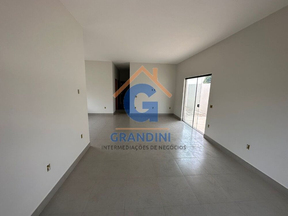 Casa, 3 quartos, 300 m² - Foto 2