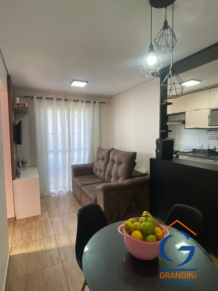 Apartamento à venda com 2 quartos, 50m² - Foto 4