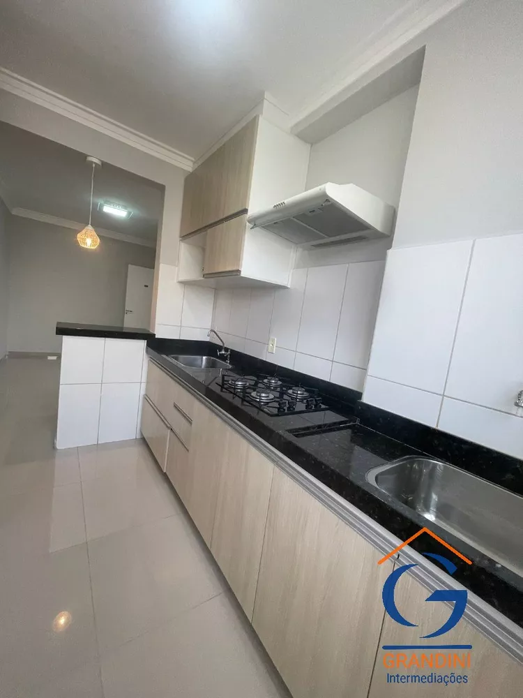 Apartamento à venda com 2 quartos, 57m² - Foto 5