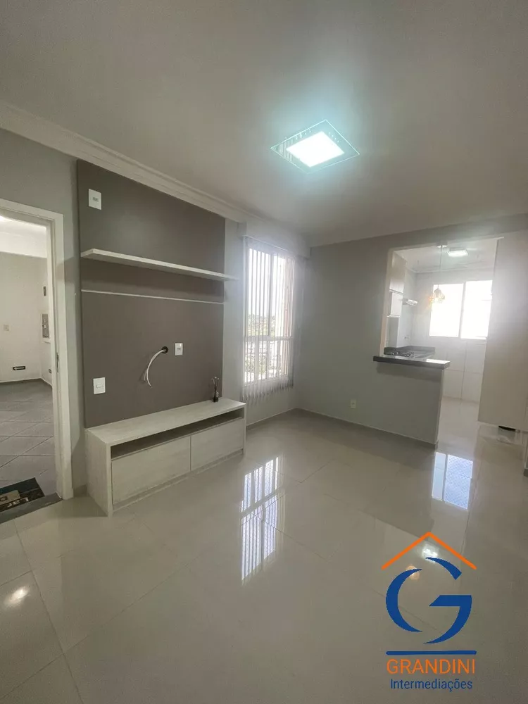 Apartamento à venda com 2 quartos, 57m² - Foto 2