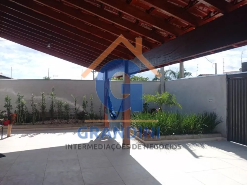 Casa, 3 quartos, 300 m² - Foto 1