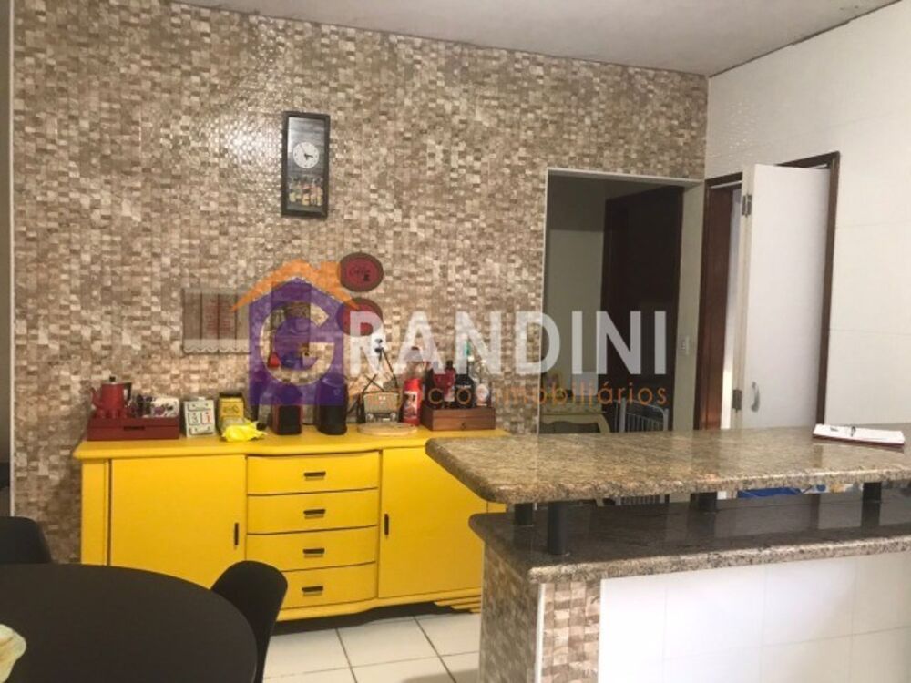 Casa, 2 quartos, 200 m² - Foto 3