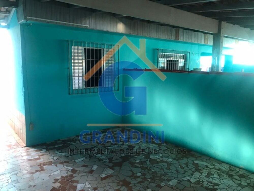 Casa à venda com 3 quartos - Foto 1