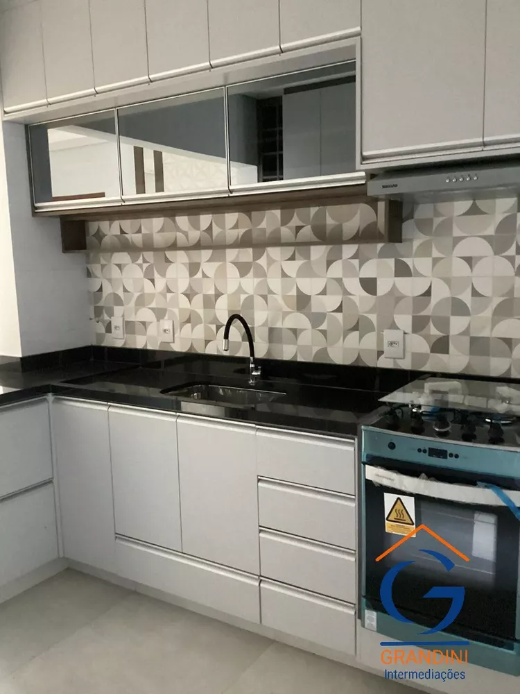 Apartamento à venda com 3 quartos, 84m² - Foto 6