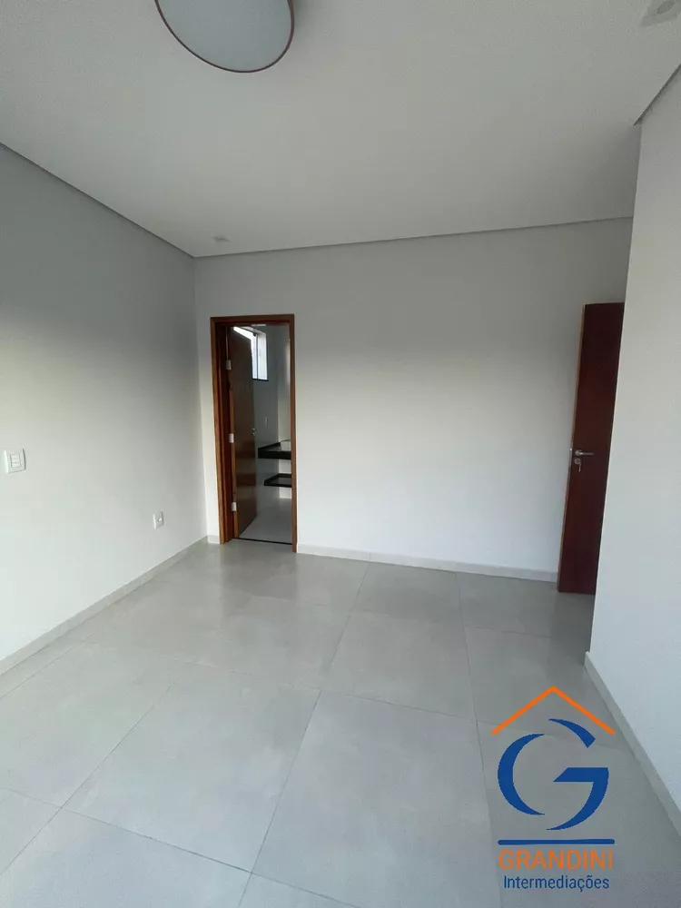 Apartamento à venda com 3 quartos, 84m² - Foto 11