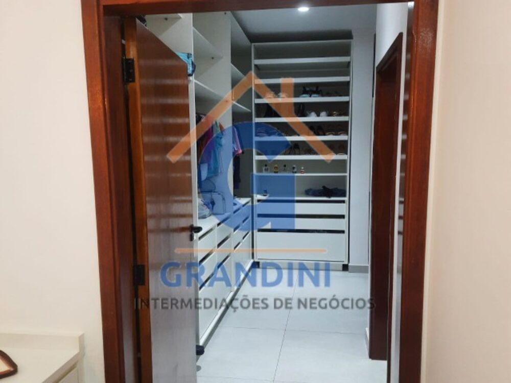 Casa, 3 quartos, 300 m² - Foto 4