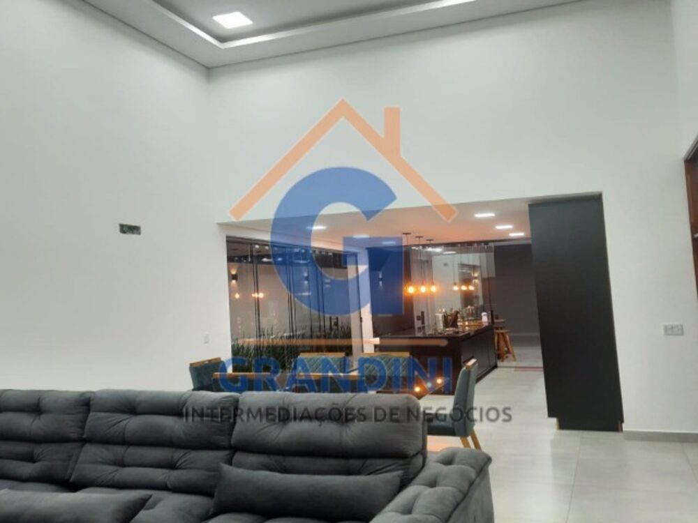 Casa, 3 quartos, 300 m² - Foto 1
