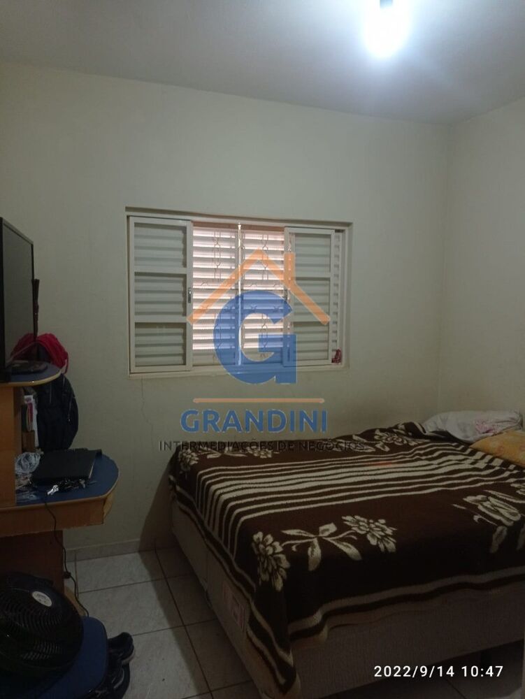 Casa, 3 quartos, 248 m² - Foto 1