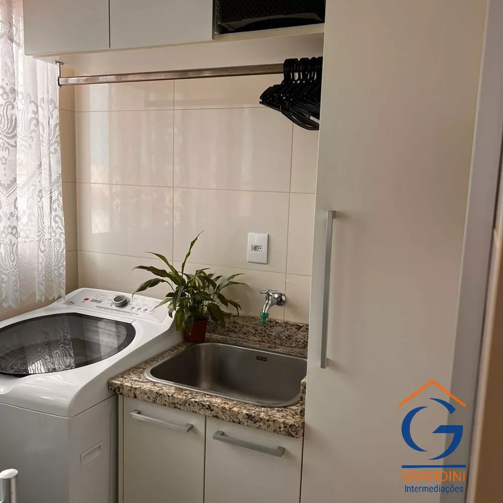 Apartamento à venda com 2 quartos, 75m² - Foto 9