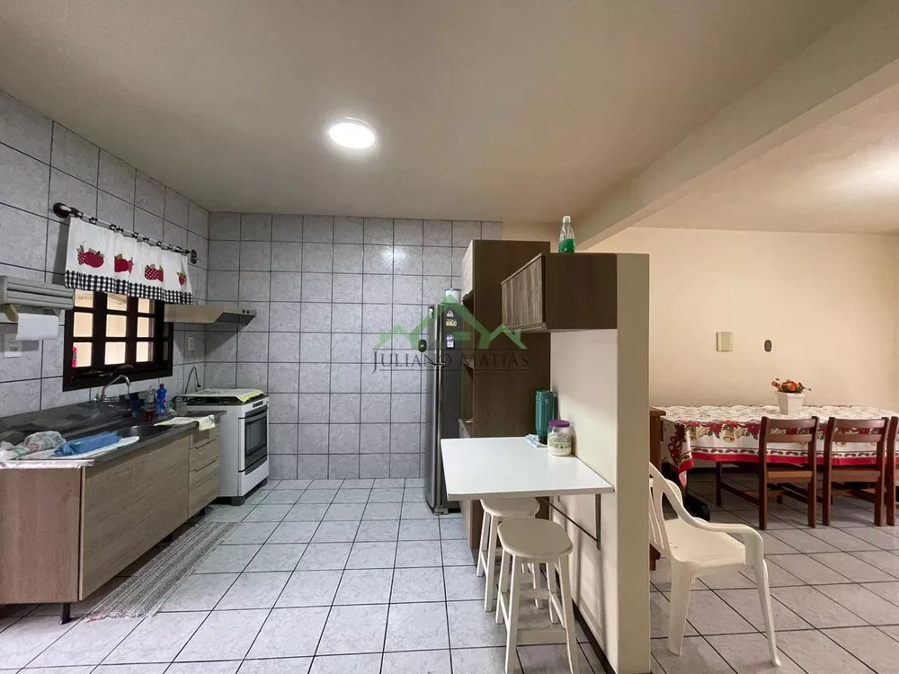 Sobrado à venda com 3 quartos, 170m² - Foto 2