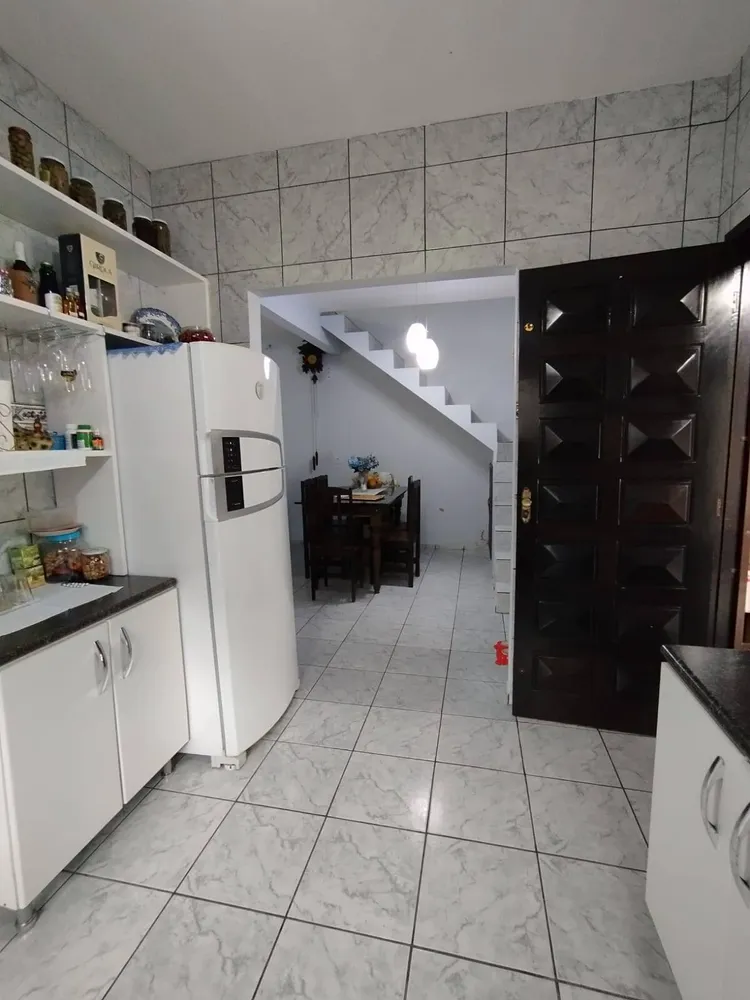 Casa, 4 quartos, 141 m² - Foto 5