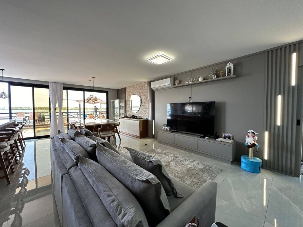 Casa à venda com 2 quartos, 190m² - Foto 3
