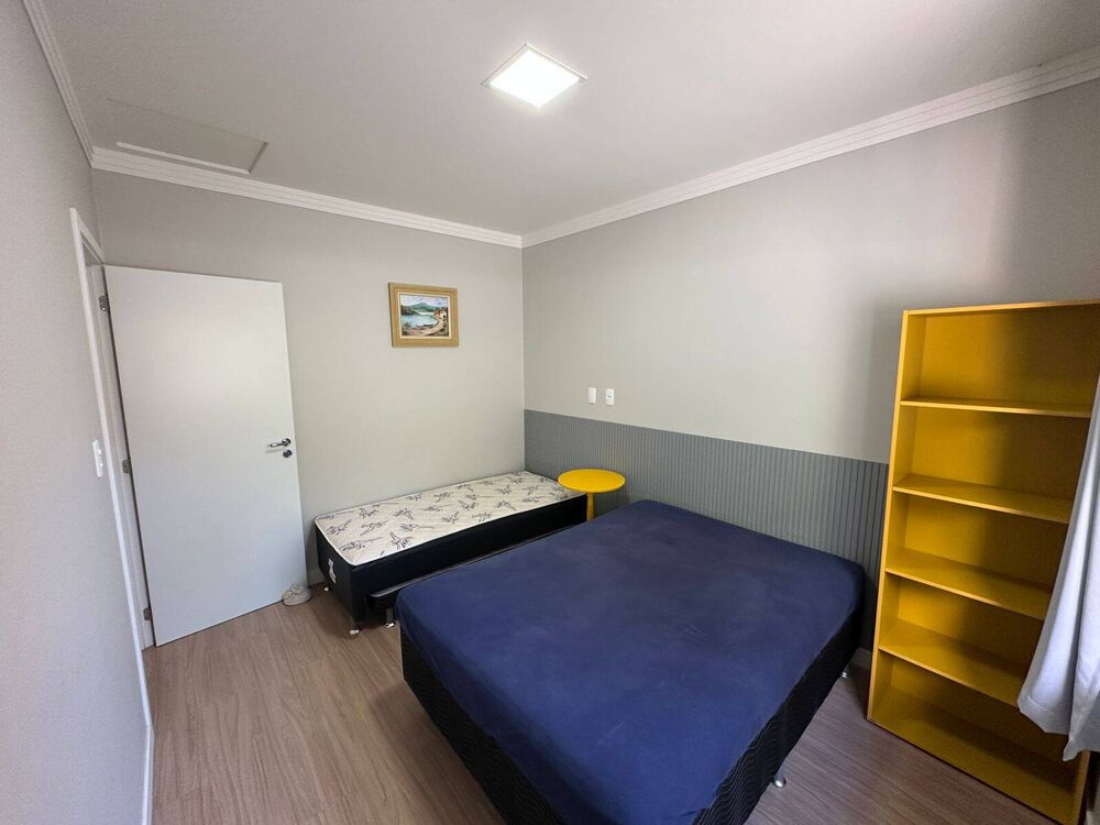 Casa à venda com 3 quartos, 79m² - Foto 3