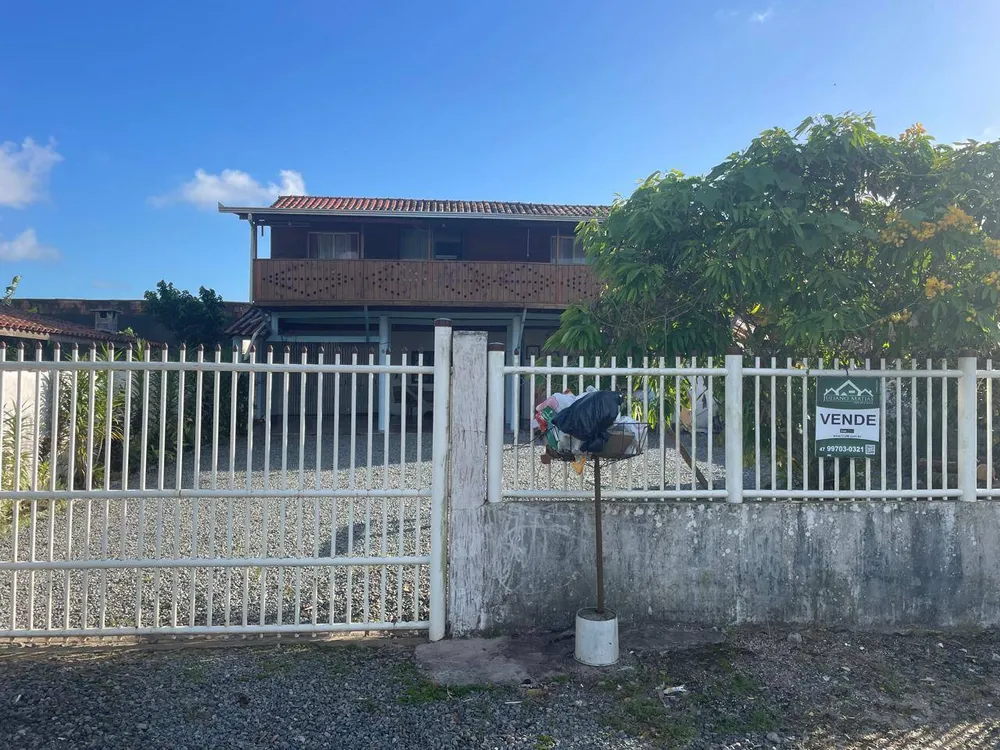 Sobrado, 6 quartos, 200 m² - Foto 3