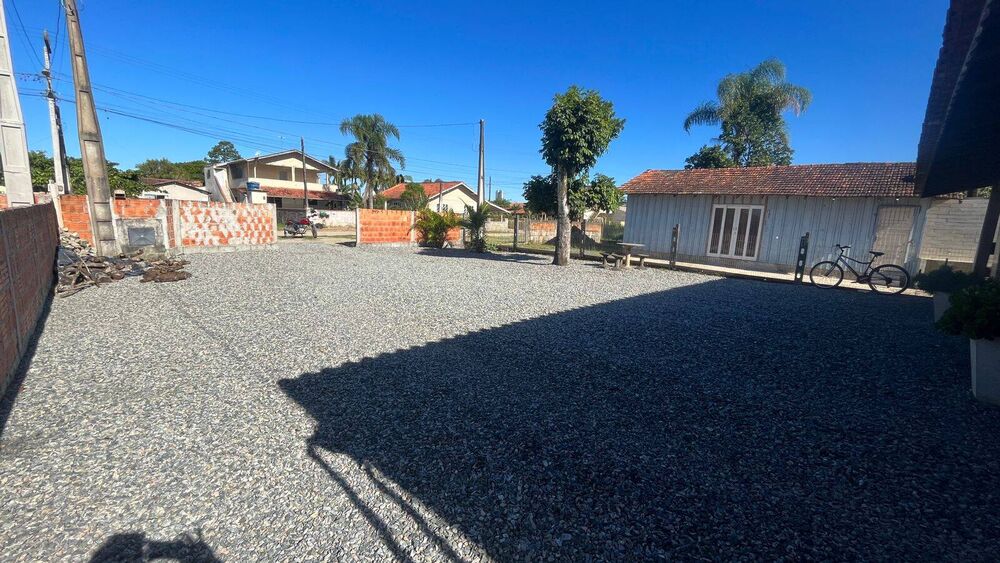 Casa à venda com 2 quartos, 97m² - Foto 1