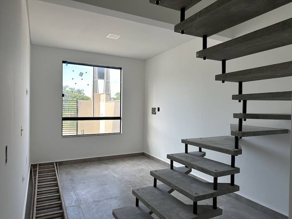 Sobrado à venda com 3 quartos, 120m² - Foto 3