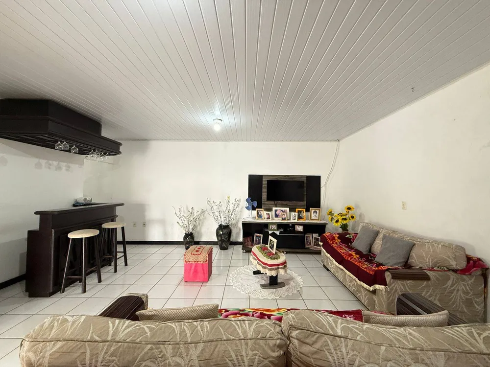 Casa, 3 quartos, 200 m² - Foto 9