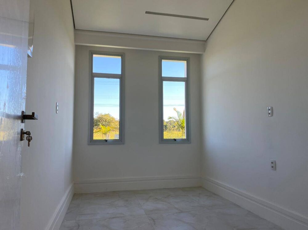 Chácara, 3 quartos, 4320 m² - Foto 2