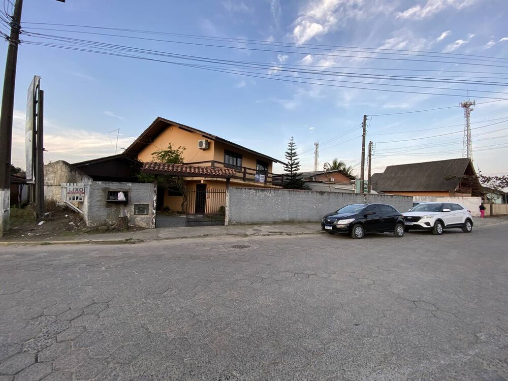 Sobrado à venda com 3 quartos, 282m² - Foto 4