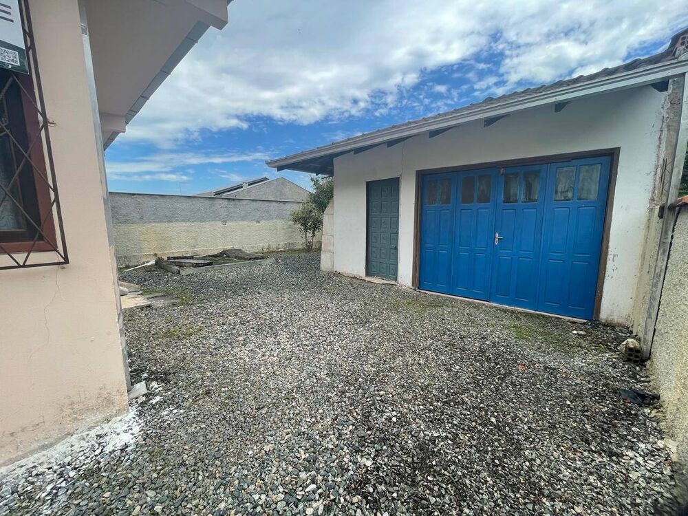 Casa à venda com 2 quartos, 120m² - Foto 4