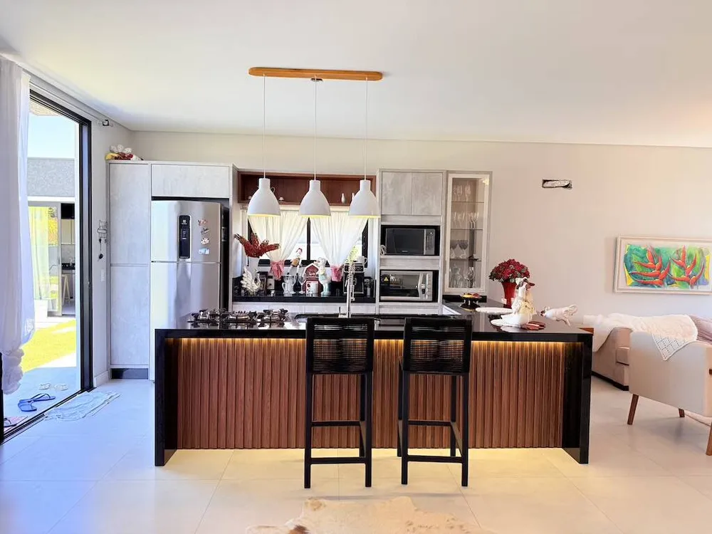 Casa, 3 quartos, 180 m² - Foto 2