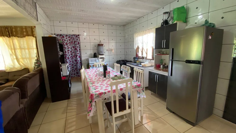 Sobrado, 6 quartos, 200 m² - Foto 1