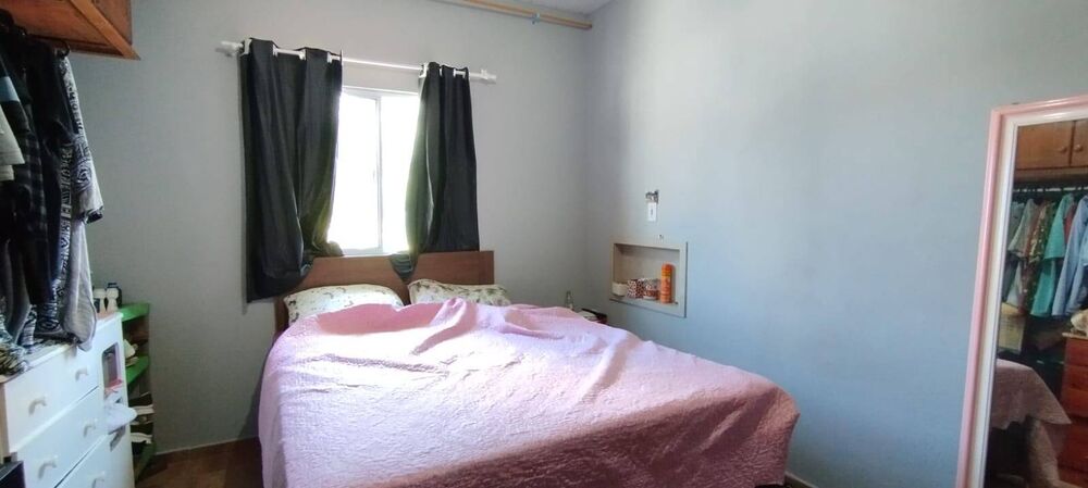 Casa à venda com 2 quartos, 87m² - Foto 3