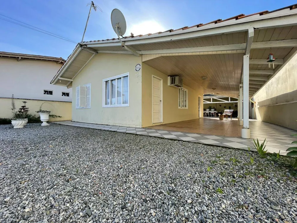 Casa, 2 quartos, 170 m² - Foto 1