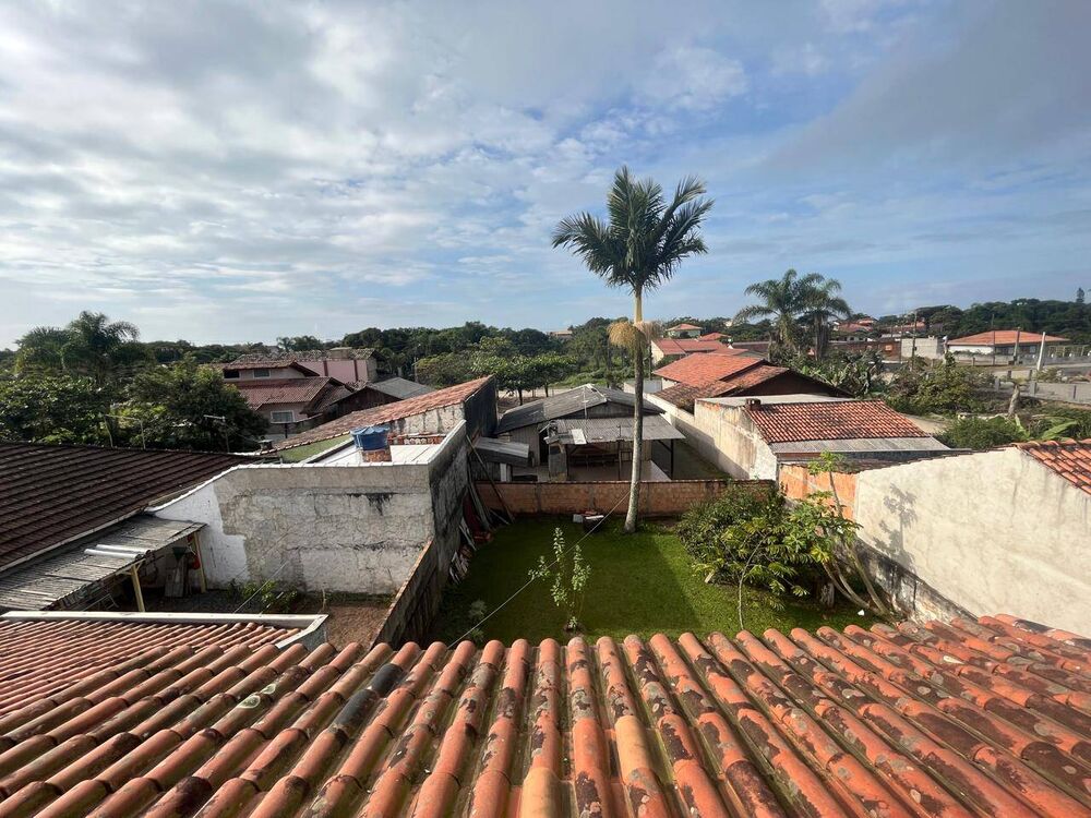 Sobrado à venda com 3 quartos, 200m² - Foto 1