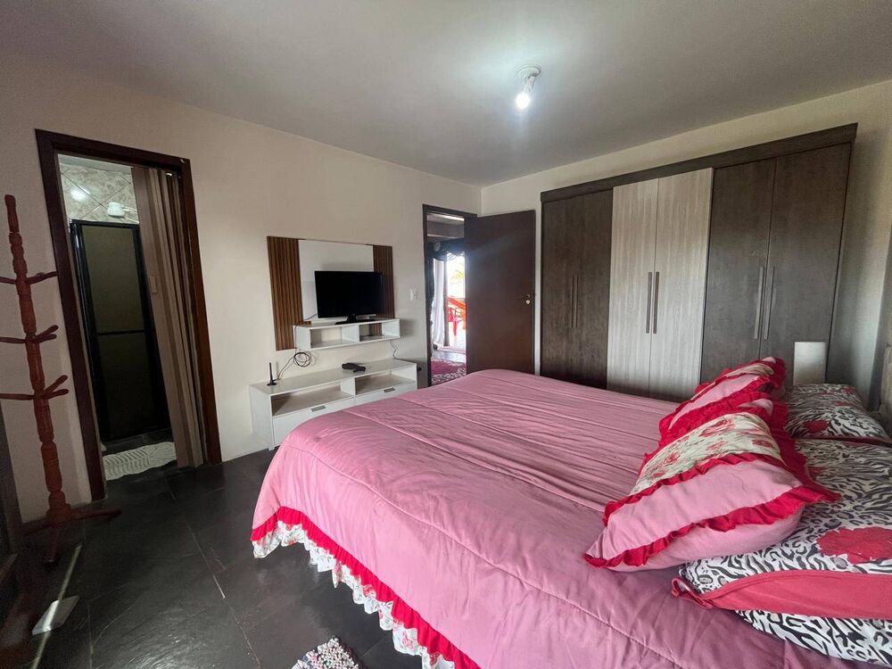 Sobrado à venda com 3 quartos, 200m² - Foto 3