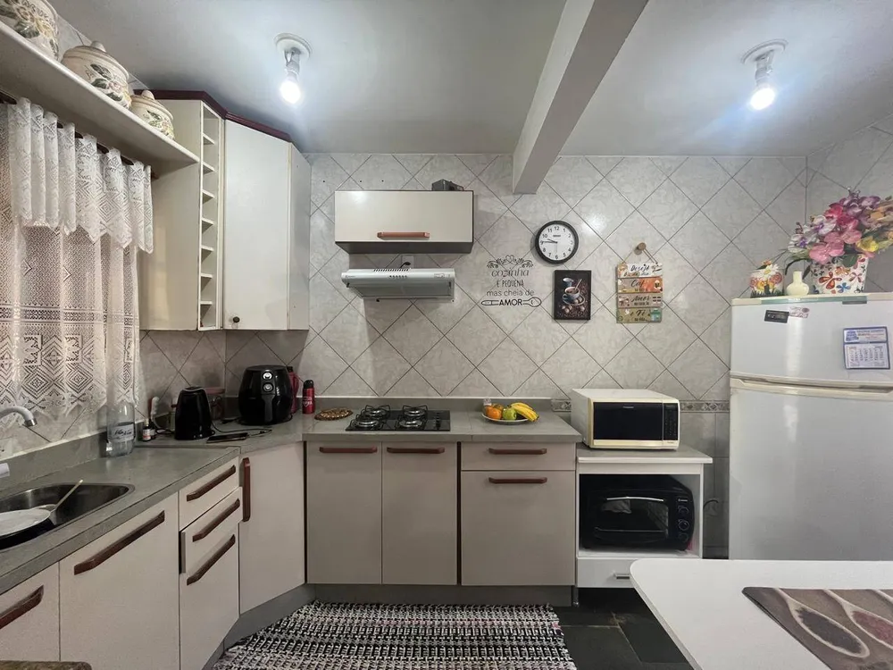 Sobrado, 3 quartos, 200 m² - Foto 5