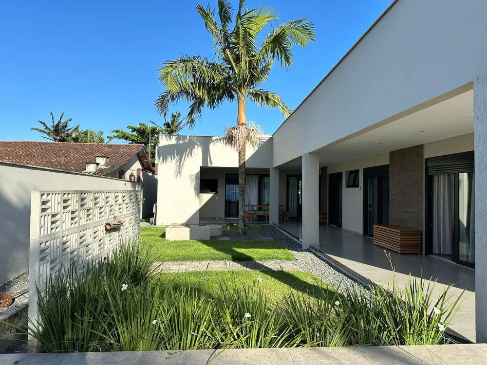 Casa, 3 quartos, 245 m² - Foto 15