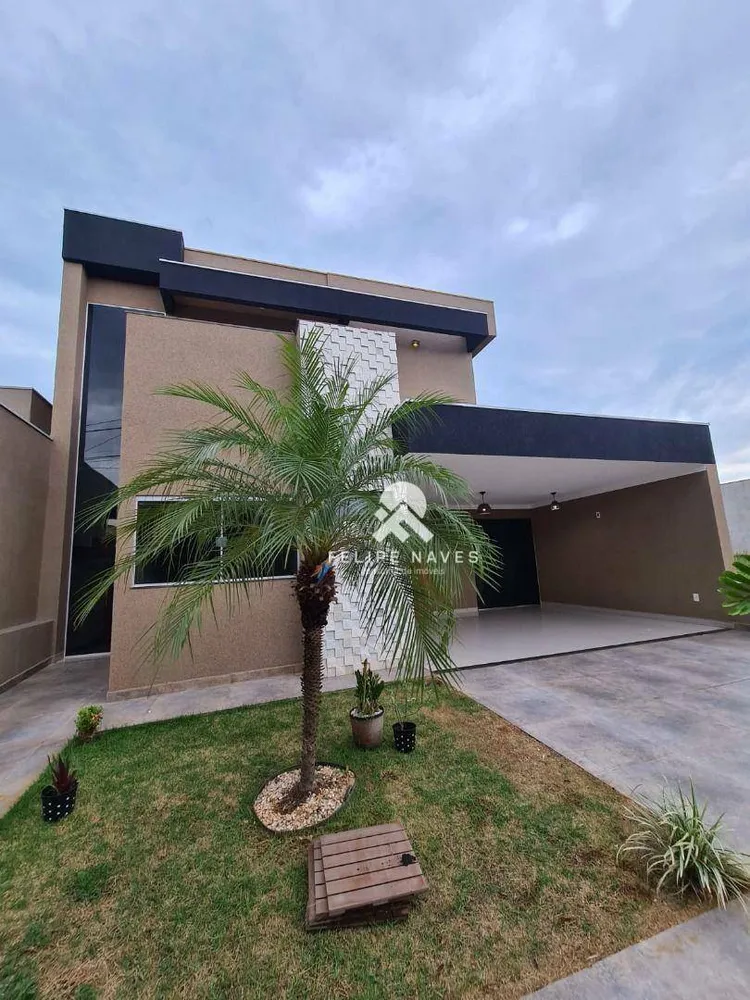 Casa, 3 quartos, 213 m² - Foto 1