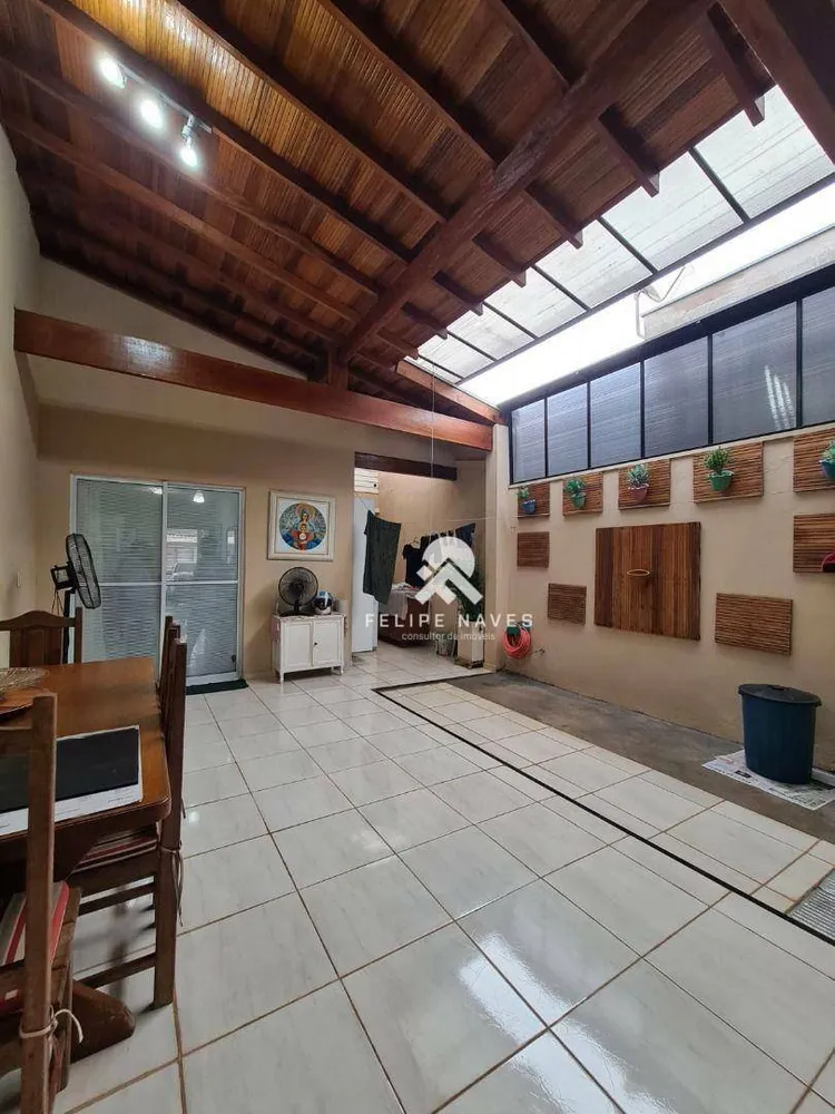 Casa, 3 quartos, 110 m² - Foto 1