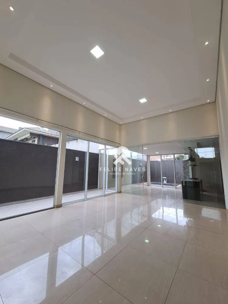Casa, 3 quartos, 207 m² - Foto 4