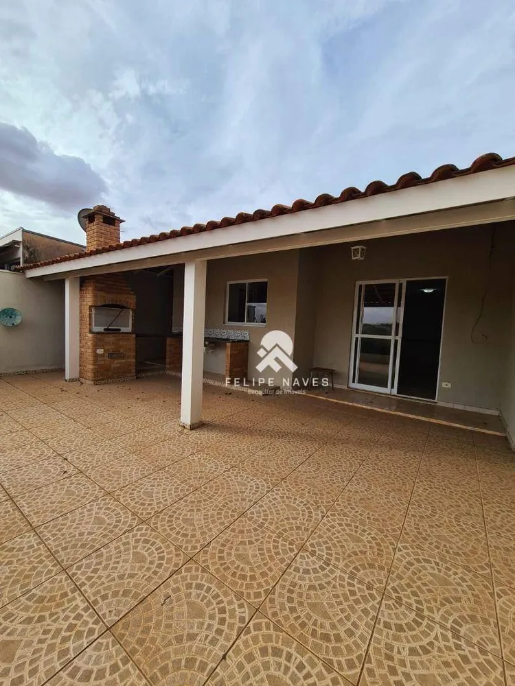 Casa, 3 quartos, 30 m² - Foto 1