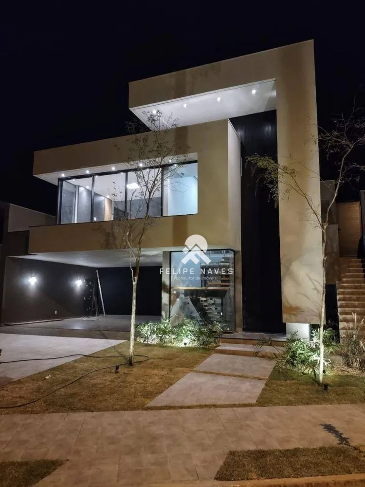 Casa, 3 quartos, 265 m² - Foto 1