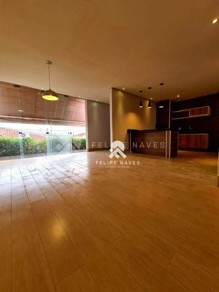 Casa, 3 quartos, 130 m² - Foto 2